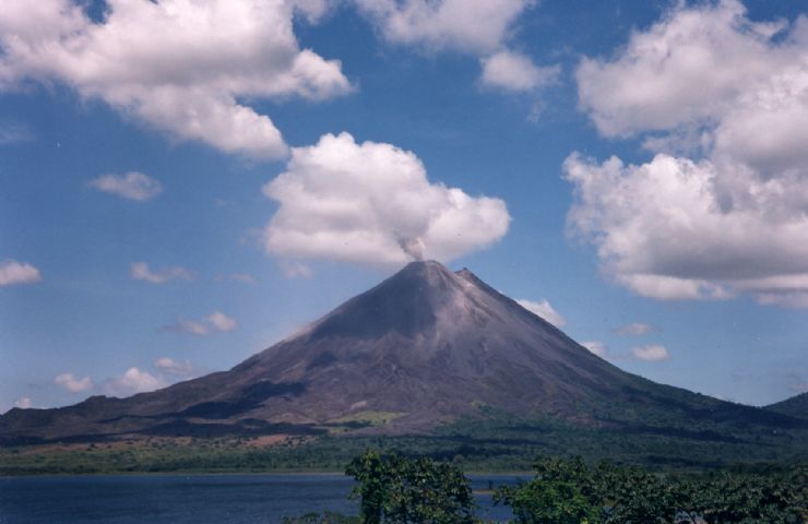 Arenal Volcano Information