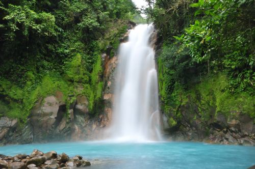 Enjoy the stunning waterfalls Costa Rica Javi s Travel Blog