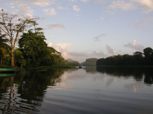 Canoeing in Tortuguero National Park - Javi s Travel Blog 