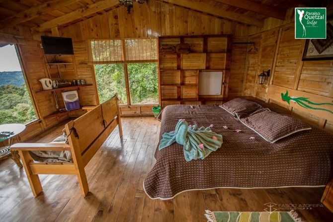 Cozy rooms at Paraíso Quetzal Lodge